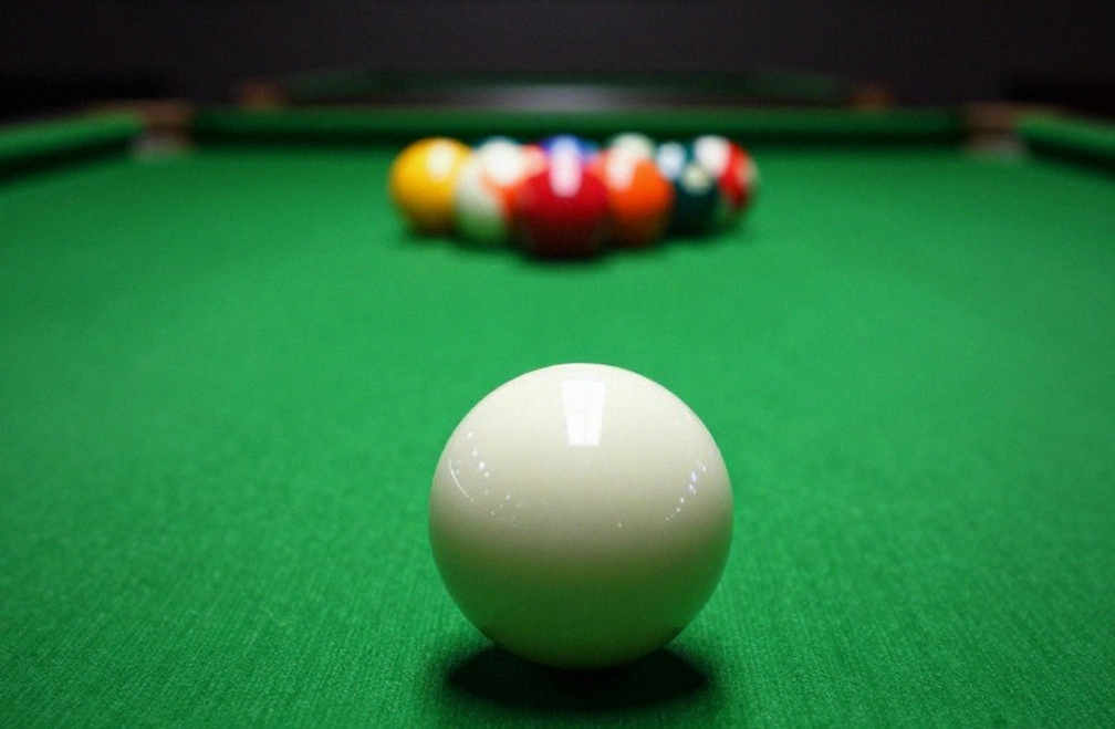 Kyren Wilson tìm lại hơi thở ở Brentwood, còn Neil Robertson nếm trái đắng trước Luo Zetao